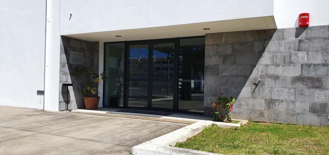 Pio XII - Alojamento Local Ponta Delgada Exteriör bild